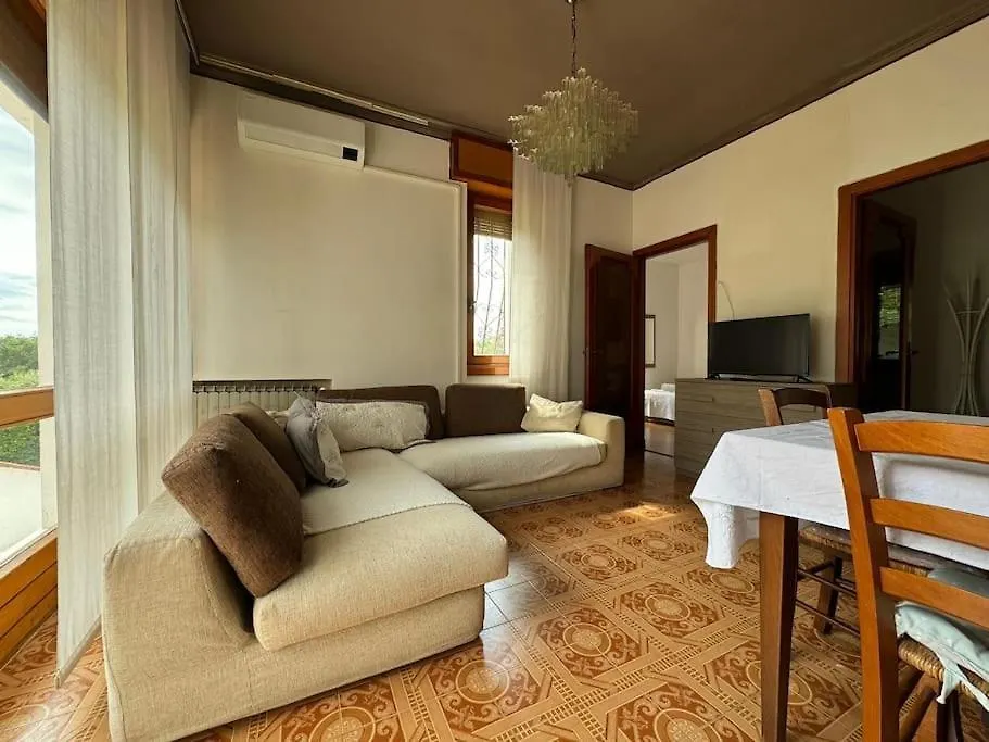-Free Parking- Salo Sky Loft Con Wi-Fi, E A-C Apartment
